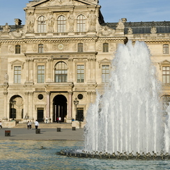 pyramide louvre-11
