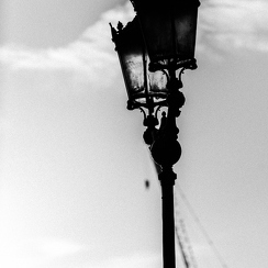 2015-05-21 697parisDf