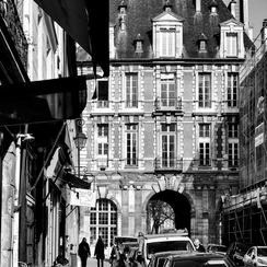 2019-02-21-642parisZ7-Modifier