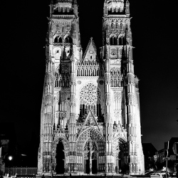 tours by night 2019
