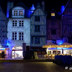 2019-12-29-80toursnightZ7