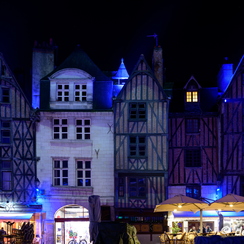 2019-12-29-99toursnightZ7