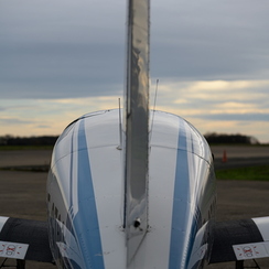 2020-12-16-581avion