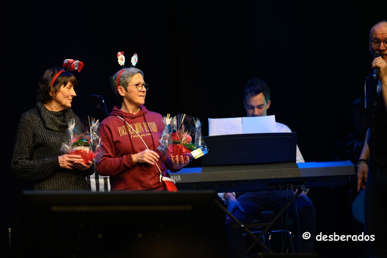 2023-12-16-417concertZ8.jpg