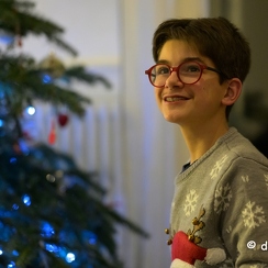2024-12-25-128NoelCSEZ8
